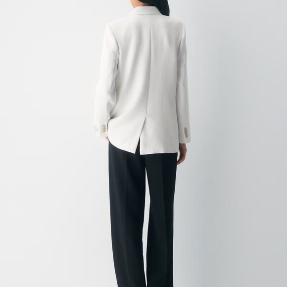 Aritzia Generation Blazer for Office Wear - Picture 6 of 7